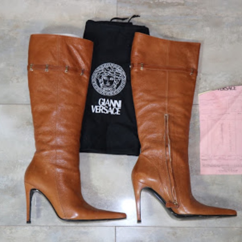 *SOLD* Vintage Versace Brown Leather Boots w Heels
